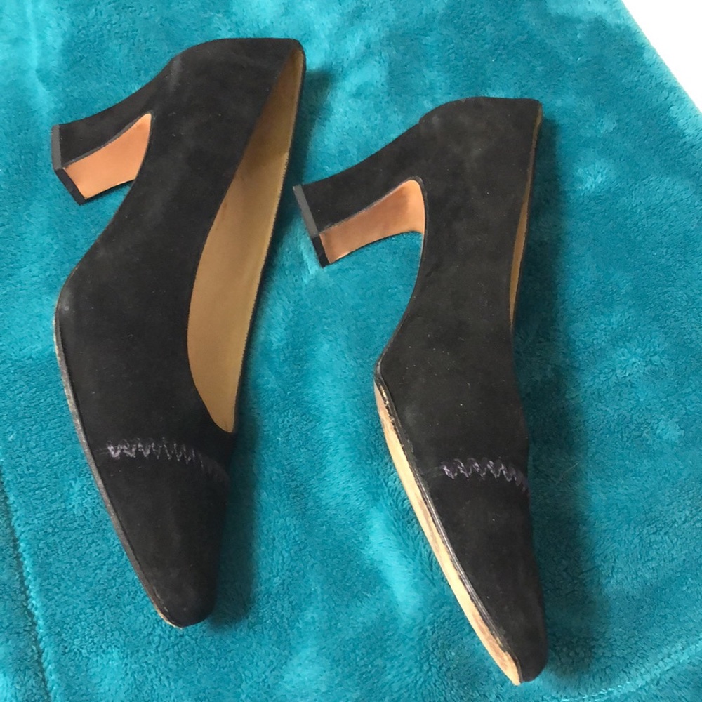 Martinez Valero black suede pumps size 9 1/2 B
